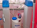 Aquasoftener - duplex - paralelné zapojenie pre nepretržitú úpravu vody aj v čase regenerácie + dezinfekcia vody Aquados