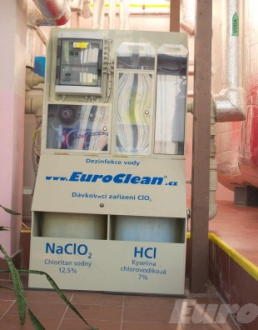 Generátor chlordioxidu pro odstranění legionell