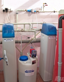 Změkčení vody AquaSoftener a dávkování chemií